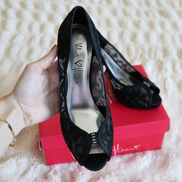 Black Lace 3" Peep Toe High Heels | 075 - Picture 5 of 8